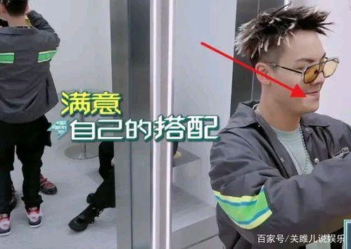 陈伟霆和杨幂吃瓜视频,甜蜜互动引网友热议