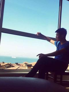 大爷吃瓜群众视频大全