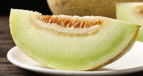 蜜瓜能不能榨汁吃呢视频