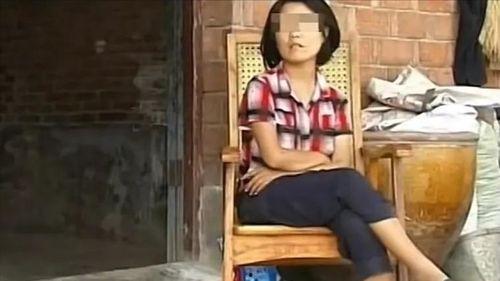 鹤壁女孩吃瓜事件真相视频
